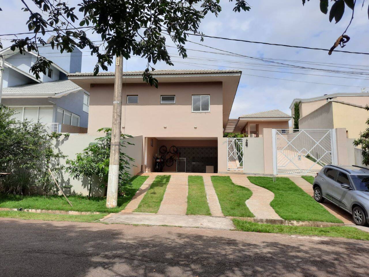 #1343 - Casa para Venda em Atibaia - SP