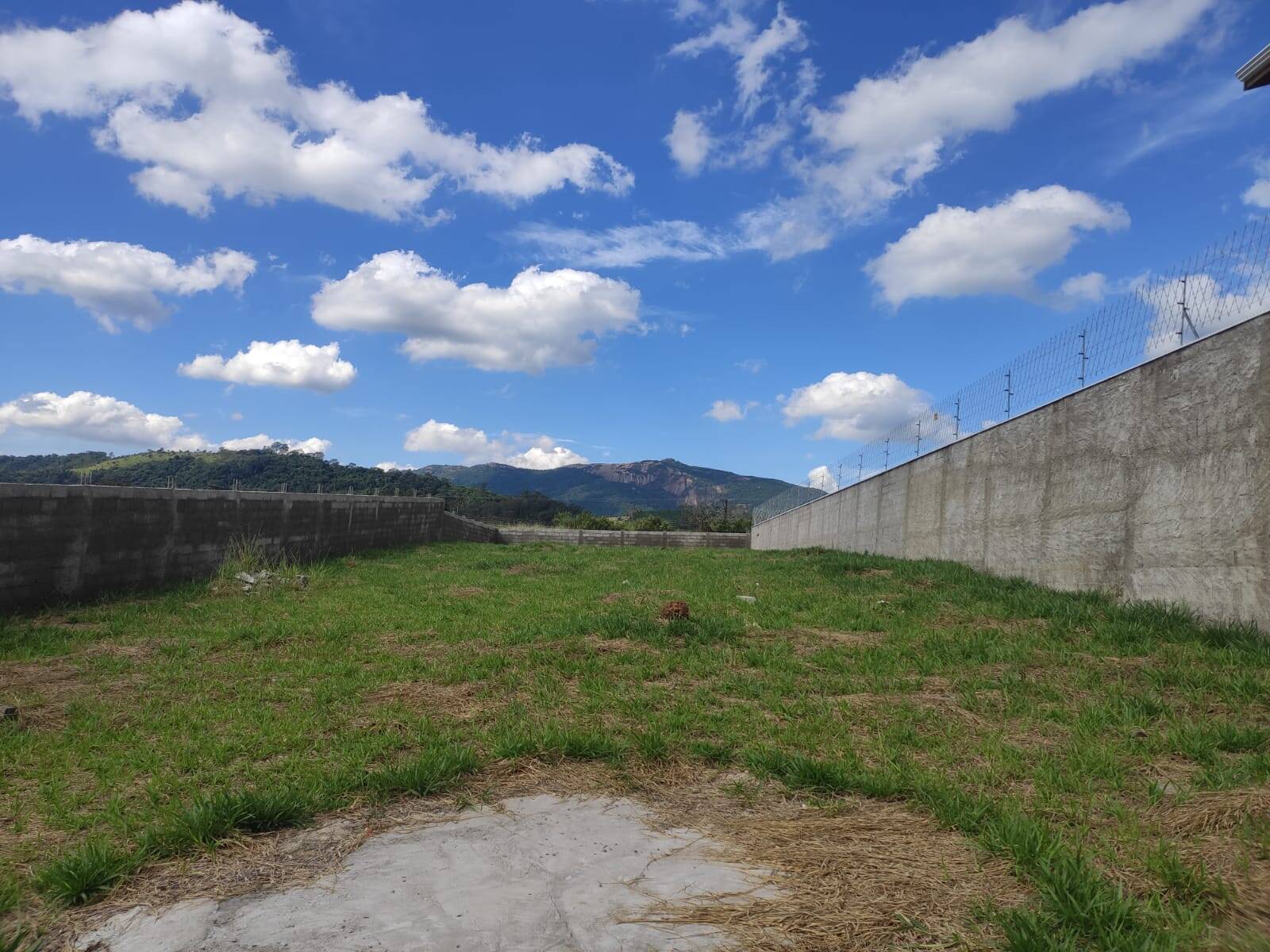 #1474 - Área para Venda em Atibaia - SP