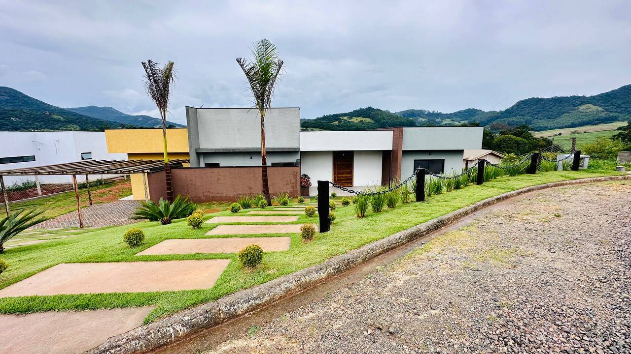 #1481 - Casa em Condomínio para Venda em Vargem - SP