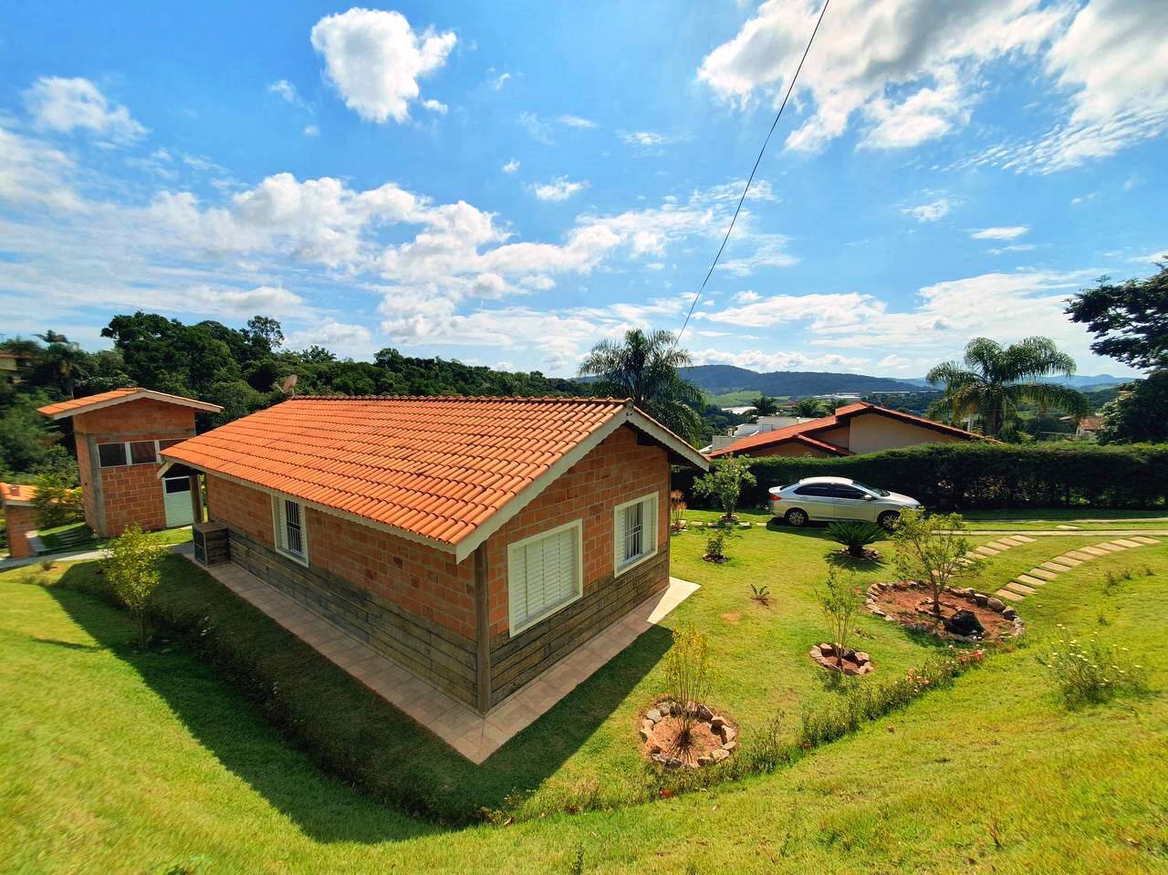 #1671 - Casa em Condomínio para Venda em Bom Jesus dos Perdões - SP