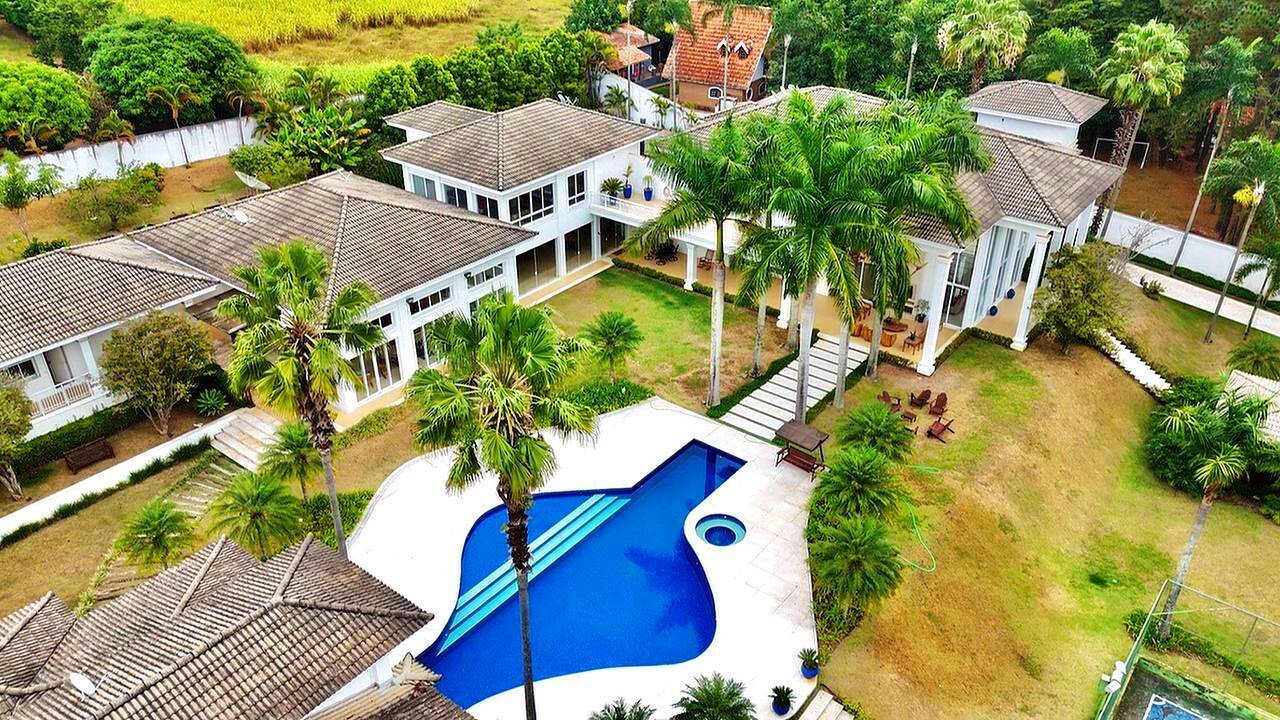 #1681 - Casa em Condomínio para Venda em Atibaia - SP
