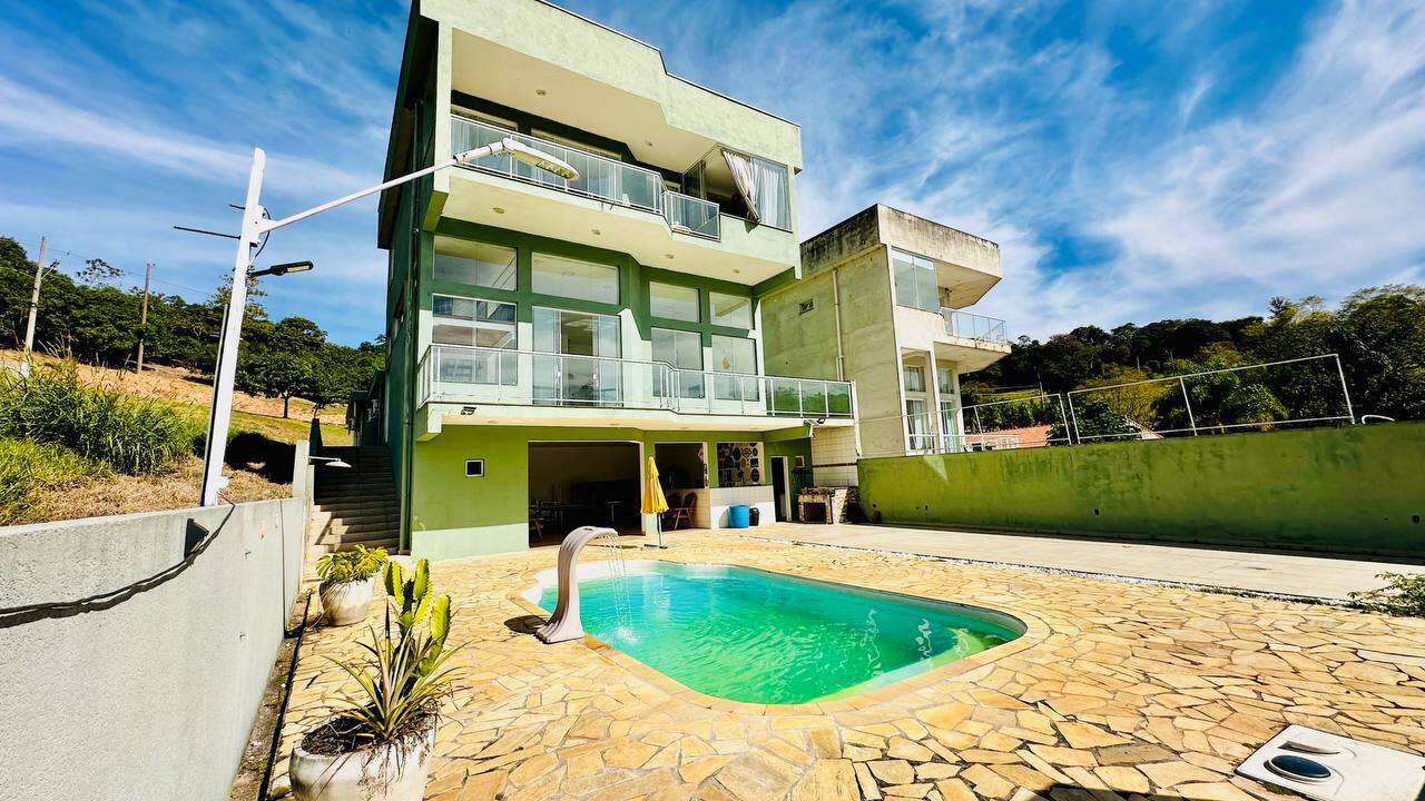 #1684 - Casa em Condomínio para Venda em Joanópolis - SP