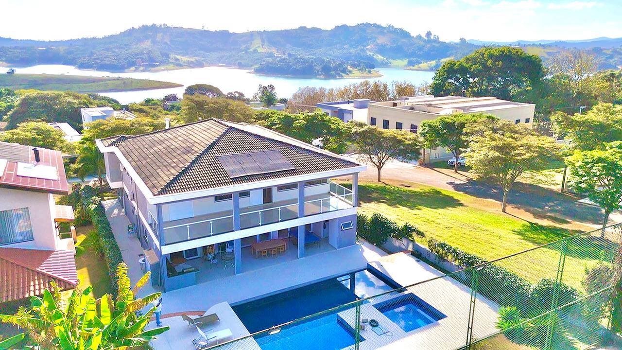 #1686 - Casa em Condomínio para Venda em Piracaia - SP