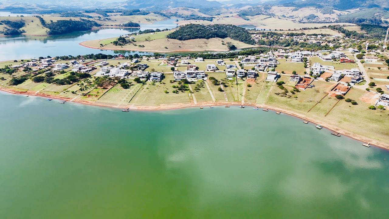 #1717 - Terreno em condomínio para Venda em Piracaia - SP