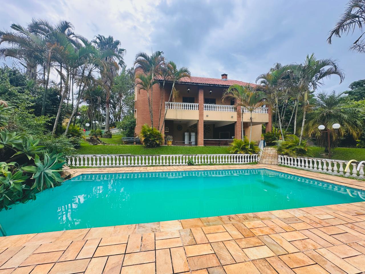 #1746 - Casa para Venda em Mairiporã - SP