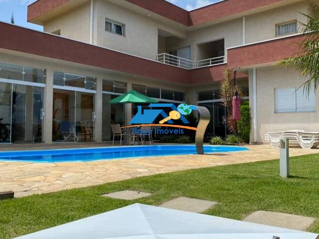 #720 - Casa em Condomínio para Venda em Atibaia - SP
