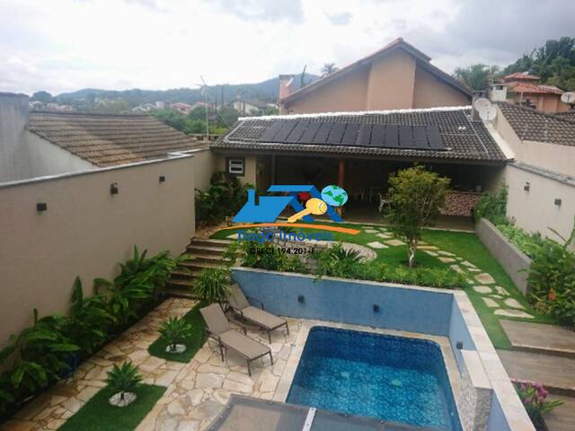 #888 - Casa para Venda em Atibaia - SP