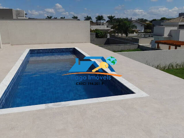 #1080 - Casa em Condomínio para Venda em Atibaia - SP
