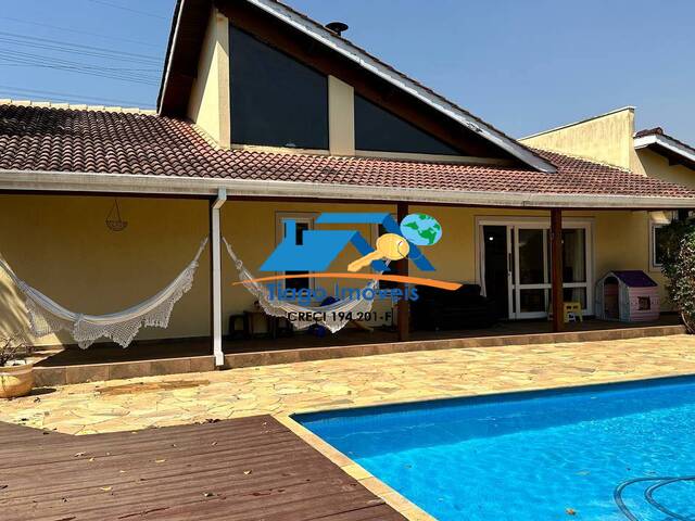 Casa para Venda em Atibaia - 4