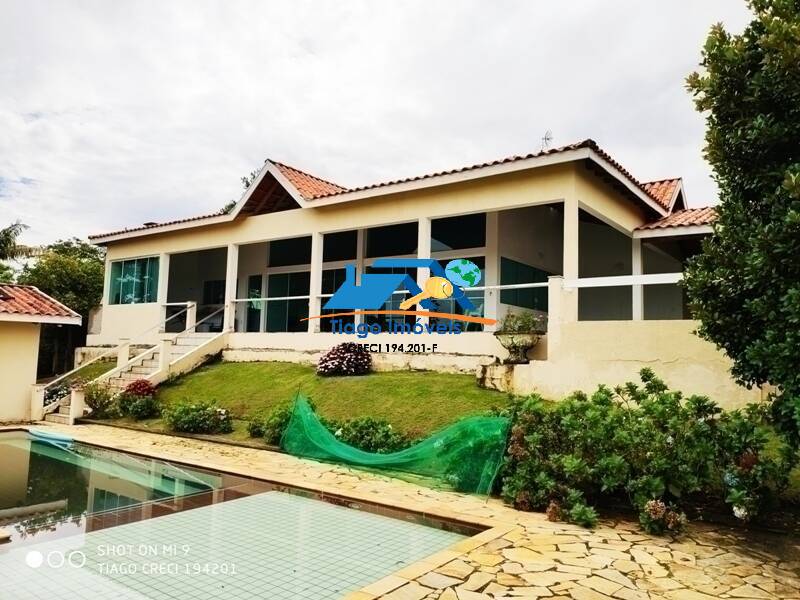 Chácara, 4 quartos, 1500 m² - Foto 1