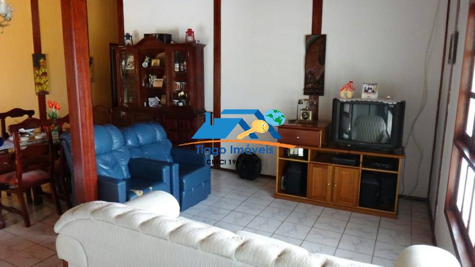 Casa, 3 quartos, 2576 m² - Foto 9