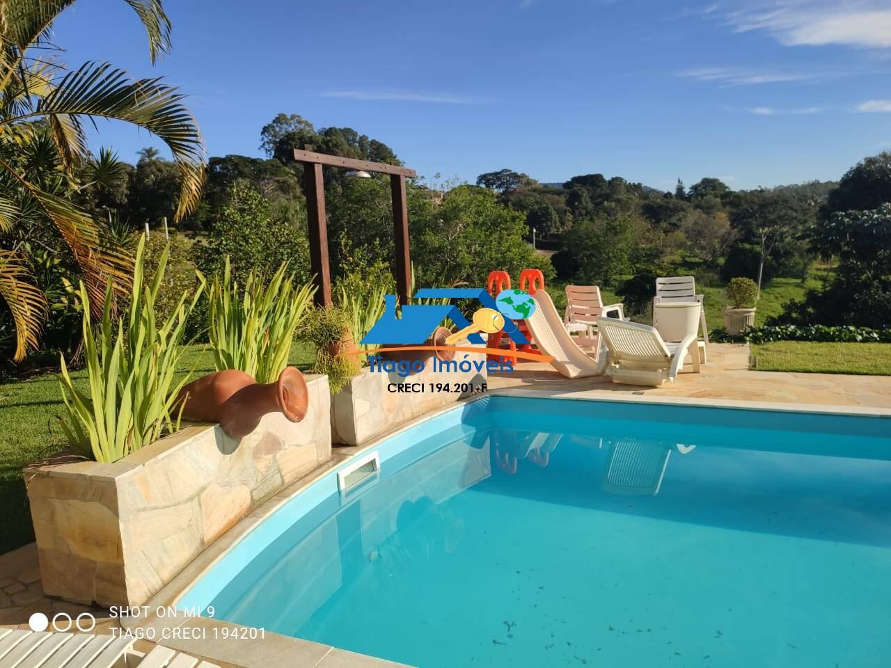 Chácara à venda com 6 quartos, 650m² - Foto 10