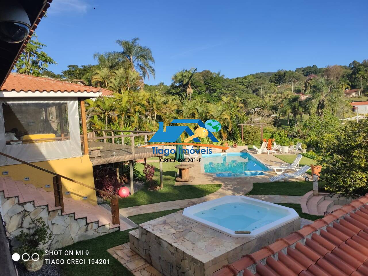 Chácara à venda com 6 quartos, 650m² - Foto 16