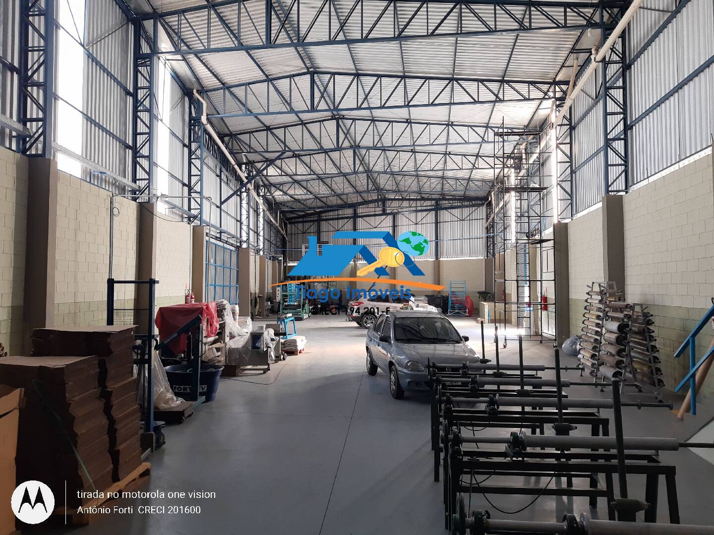 Depósito-Galpão, 1300 m² - Foto 1
