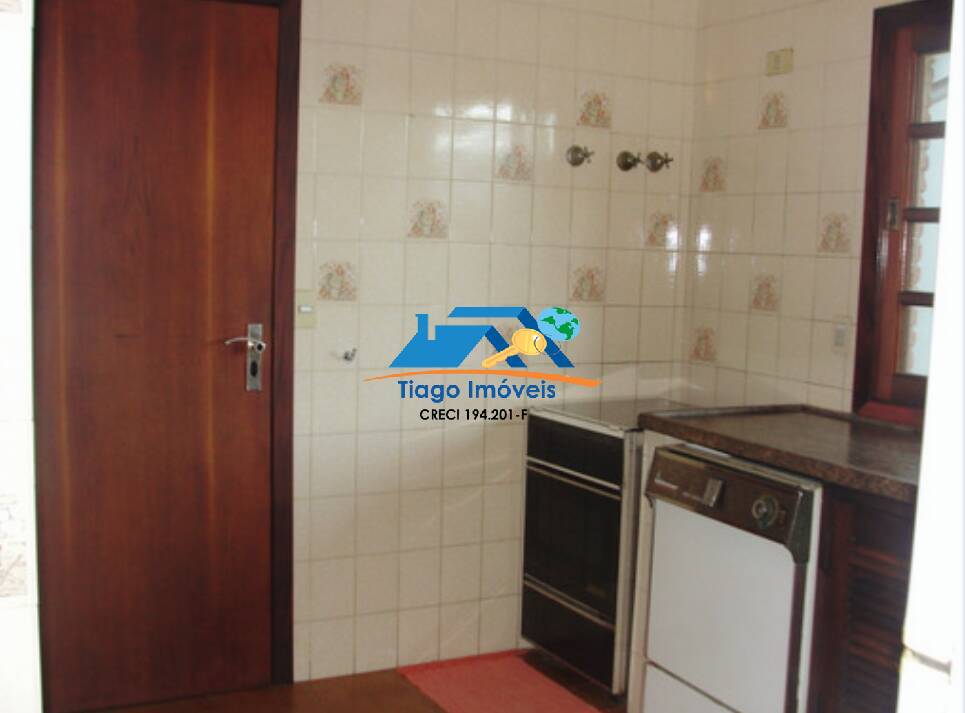 Casa, 4 quartos, 1750 m² - Foto 23