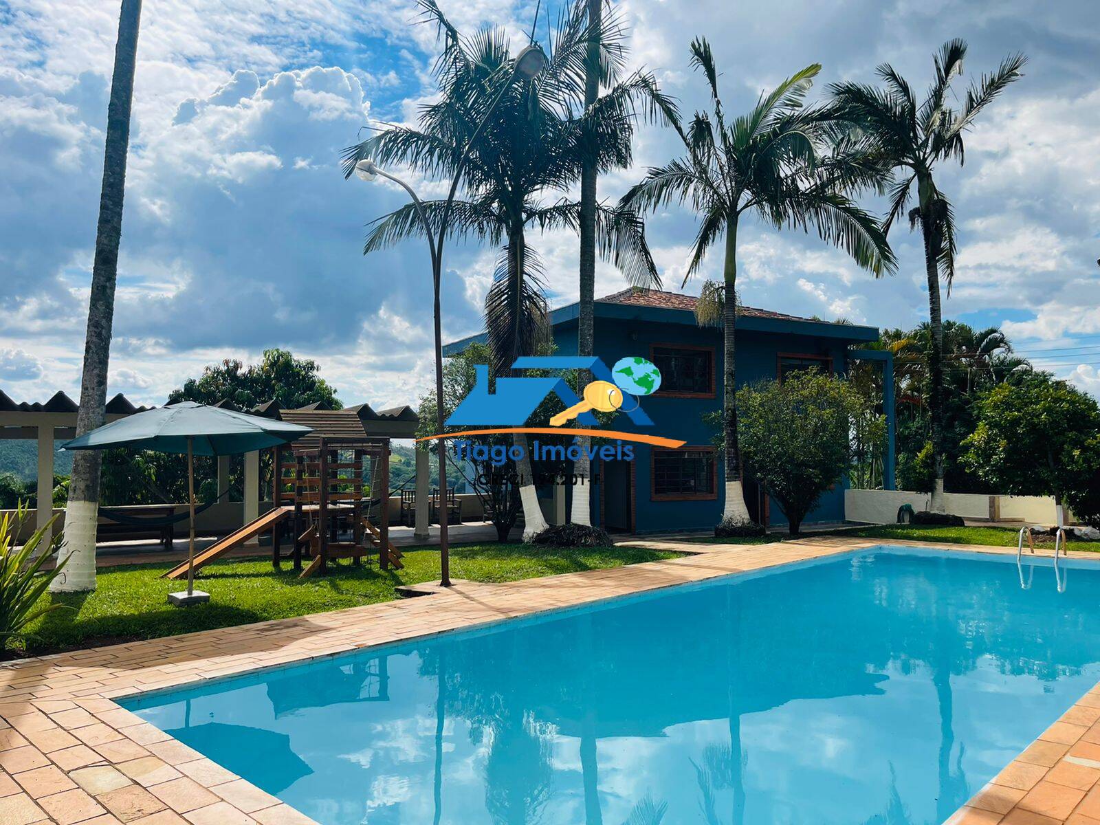 Sítio, 4 quartos, 1468 m² - Foto 1