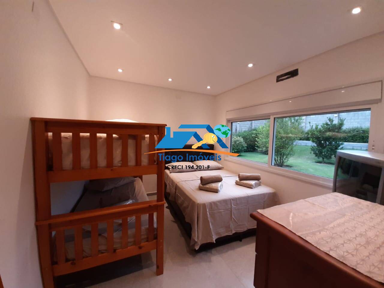Sítio, 4 quartos, 1000 m² - Foto 17