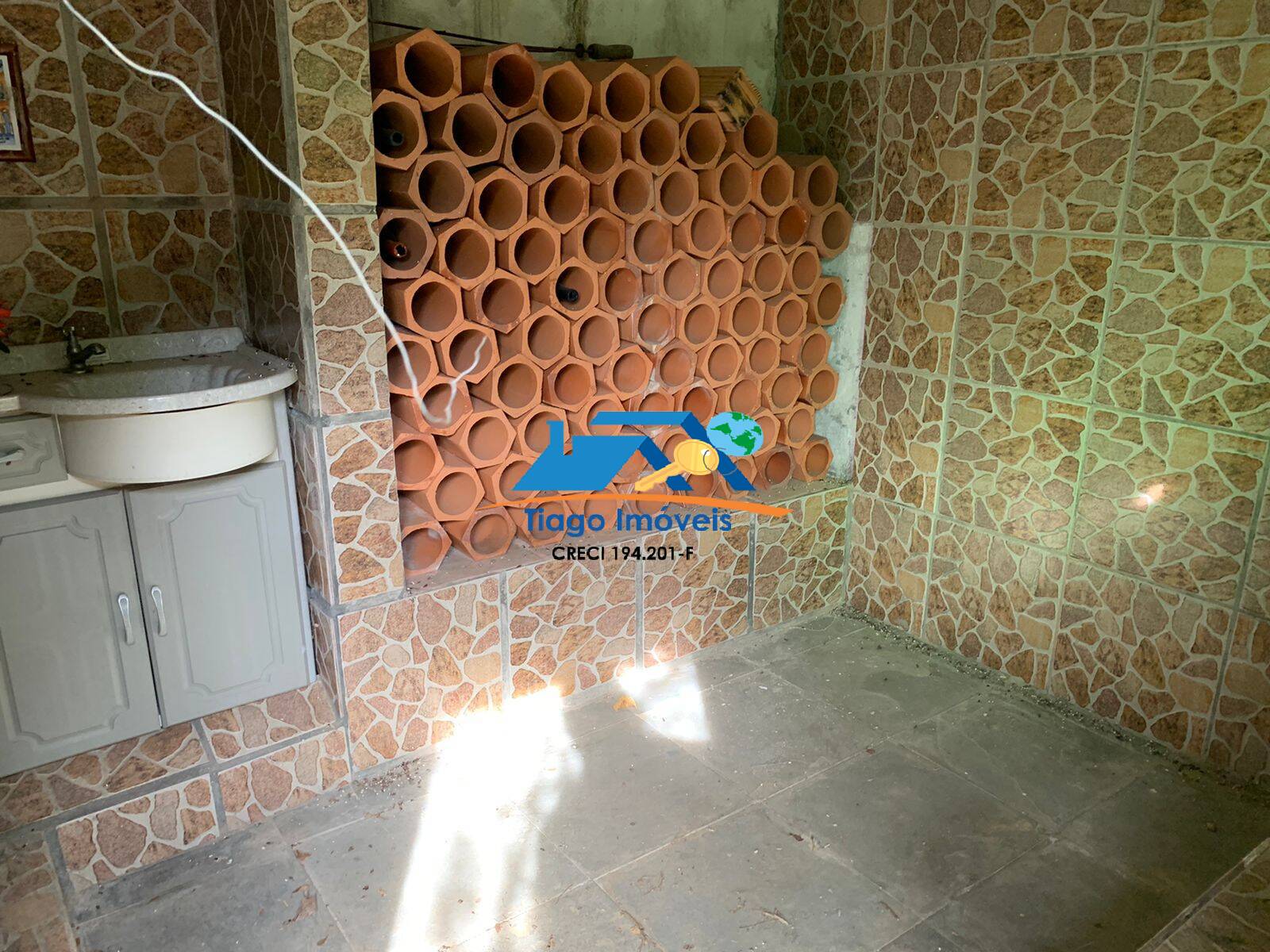 Sítio, 2 quartos, 1000 m² - Foto 2