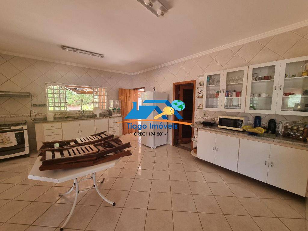 Sítio, 10 quartos, 8400 m² - Foto 32