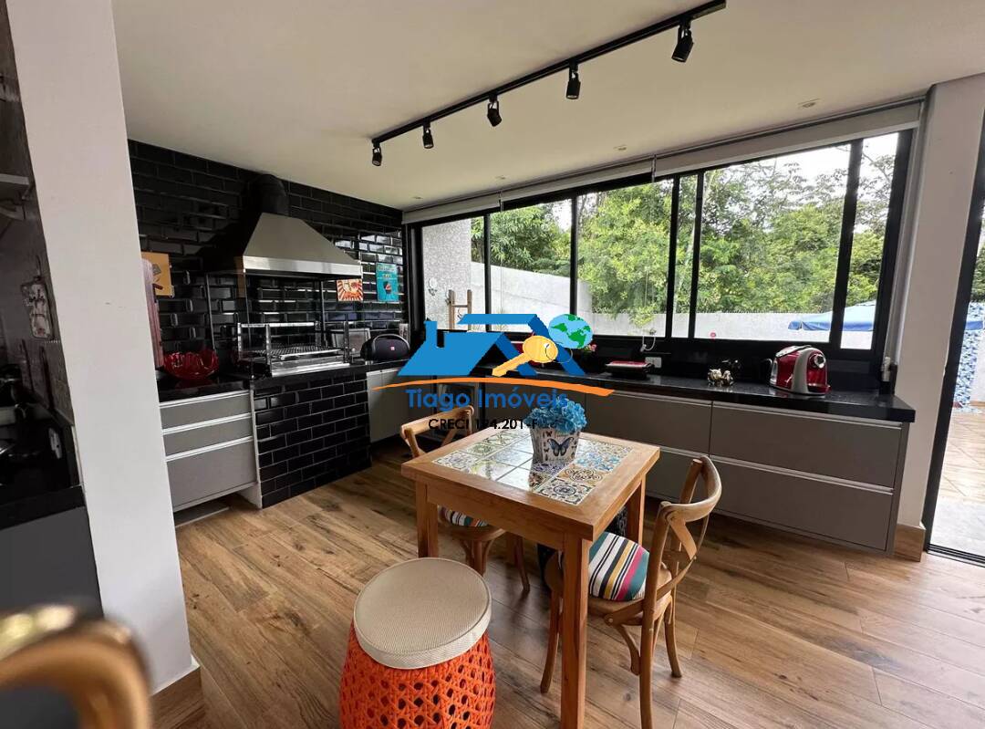 Casa, 3 quartos, 400 m² - Foto 2