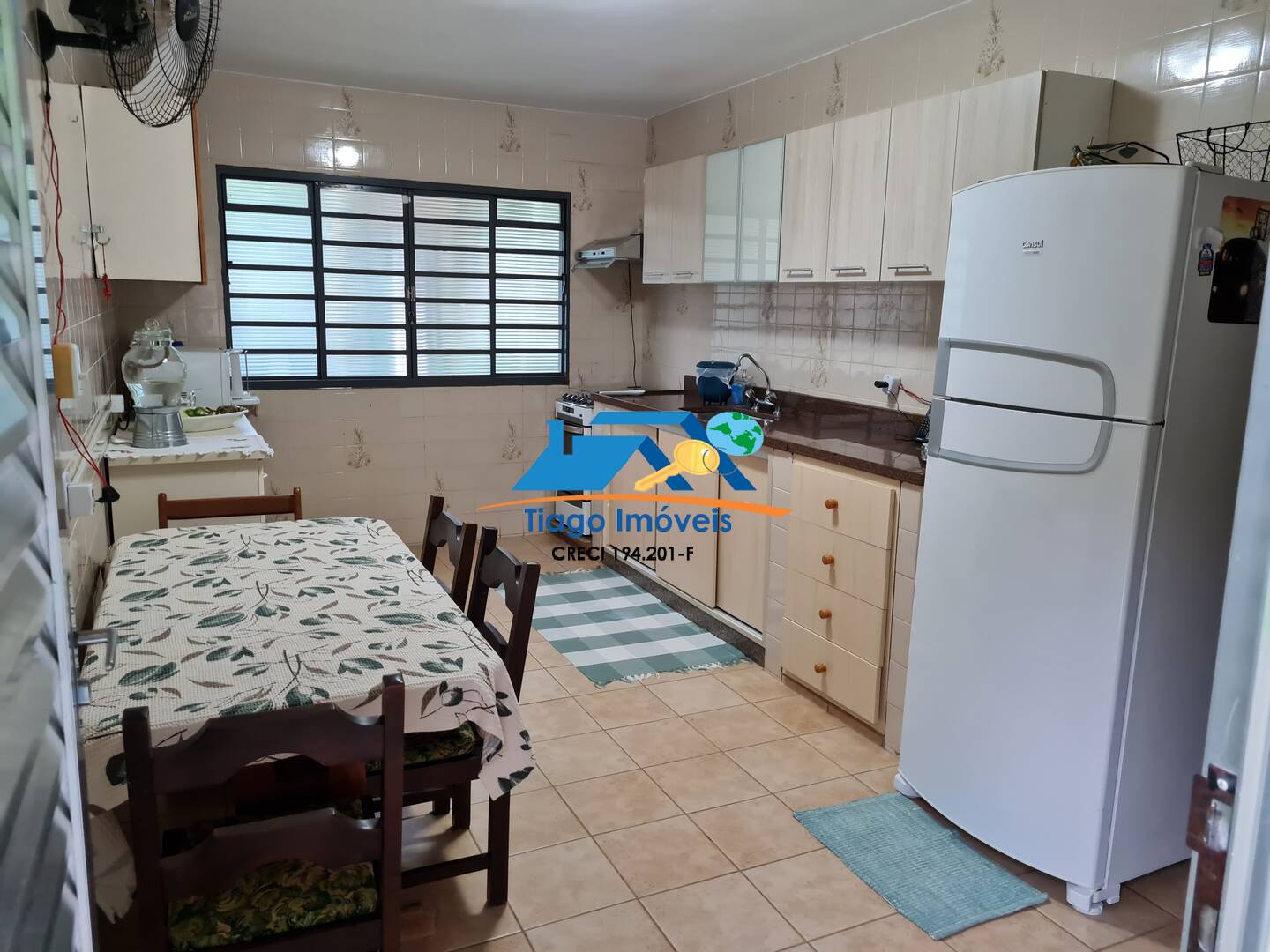 Sítio, 3 quartos, 1800 m² - Foto 11