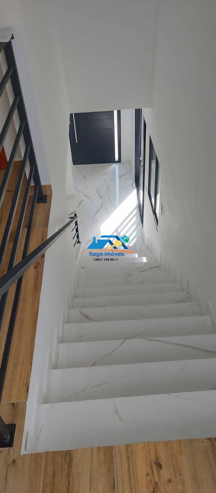 Casa, 3 quartos, 240 m² - Foto 8