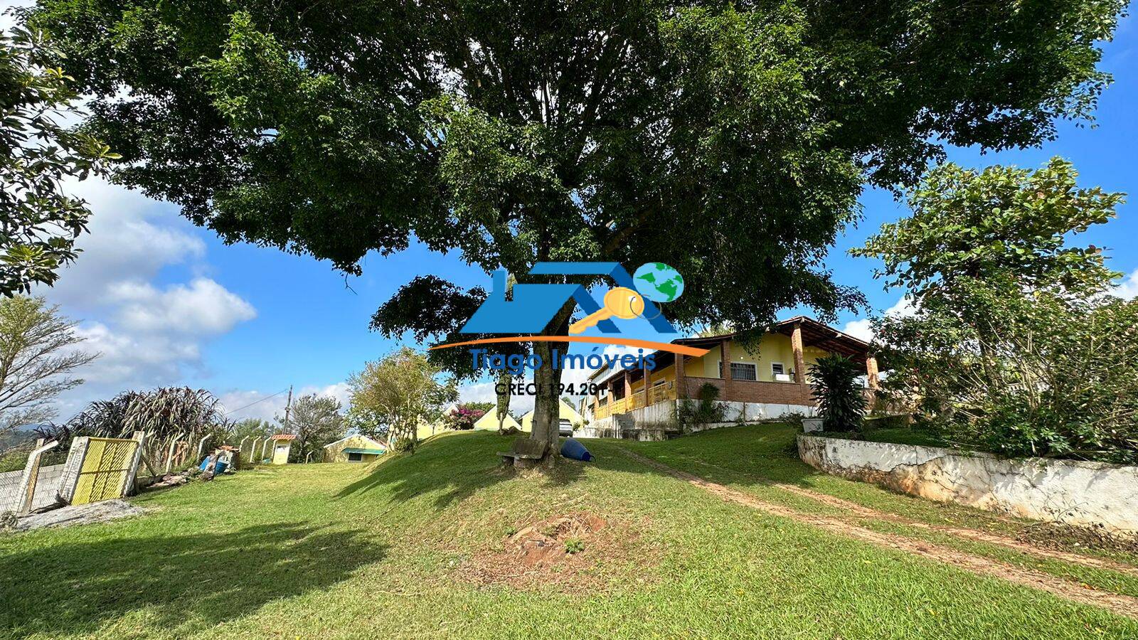 Casa, 5 quartos, 24000 m² - Foto 1