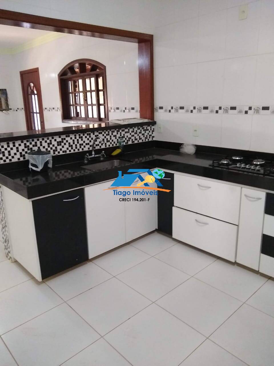 Sítio, 3 quartos, 2384 m² - Foto 17