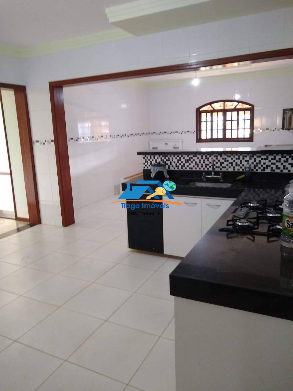 Sítio, 3 quartos, 2384 m² - Foto 16