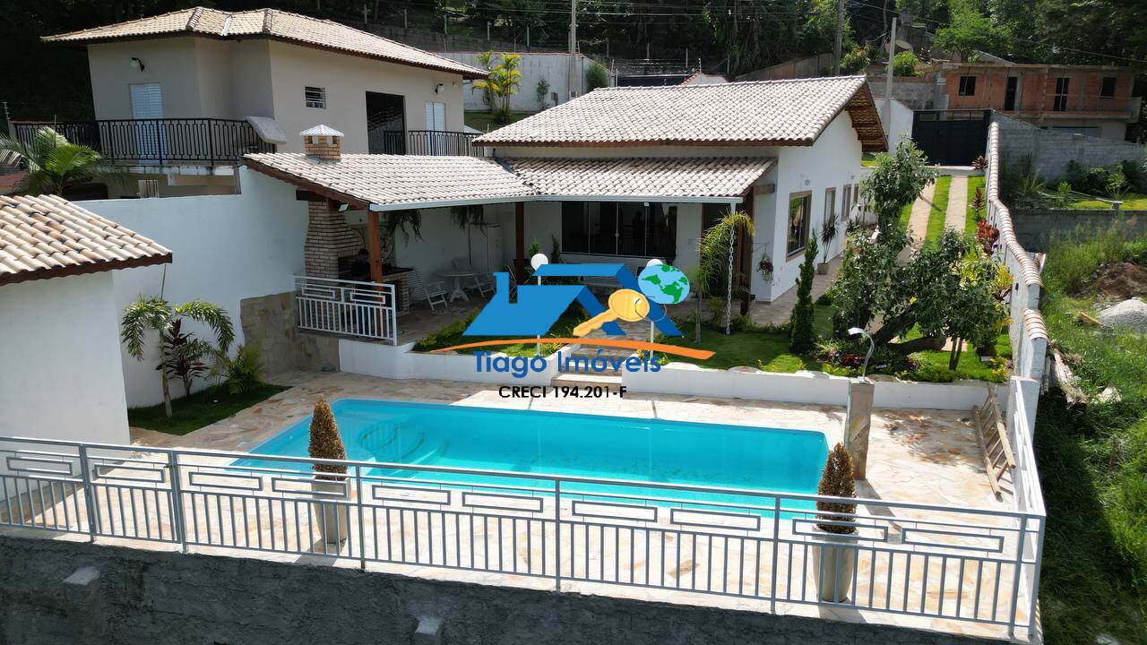 Casa, 3 quartos, 530 m² - Foto 1