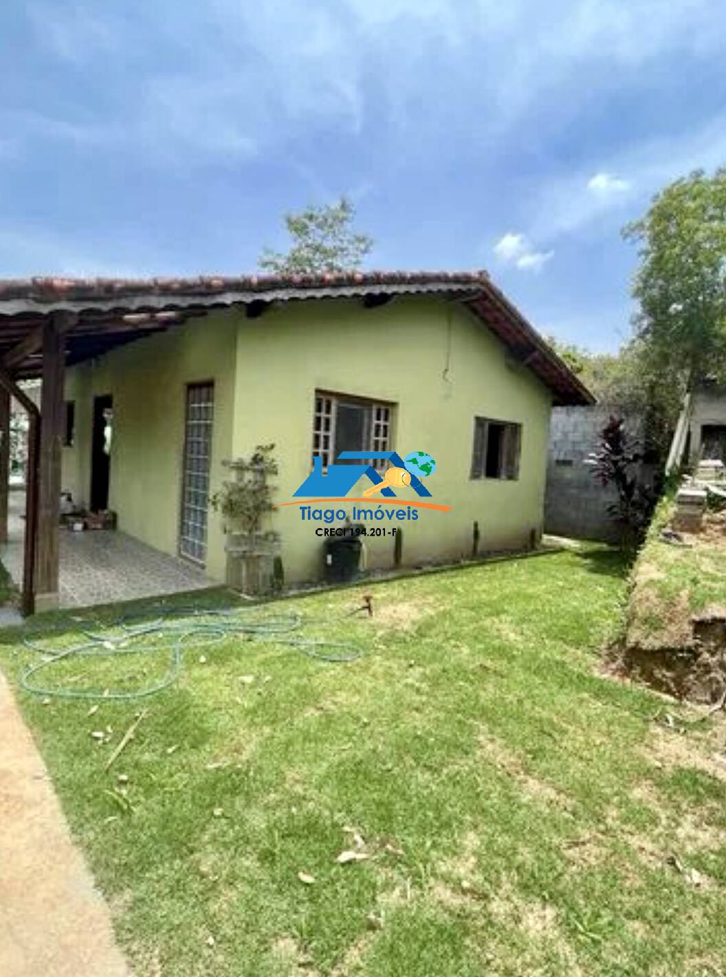 Chácara à venda com 2 quartos, 500m² - Foto 1
