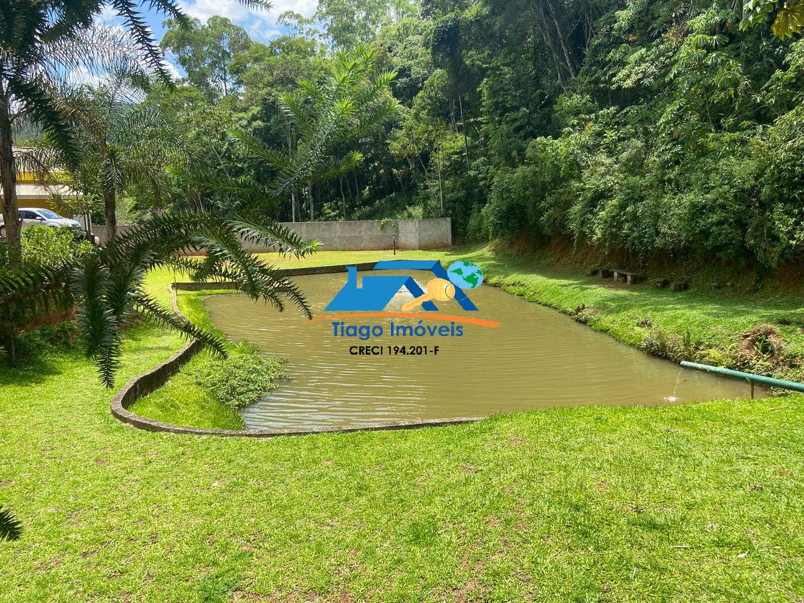 Sítio à venda com 3 quartos, 2677m² - Foto 21