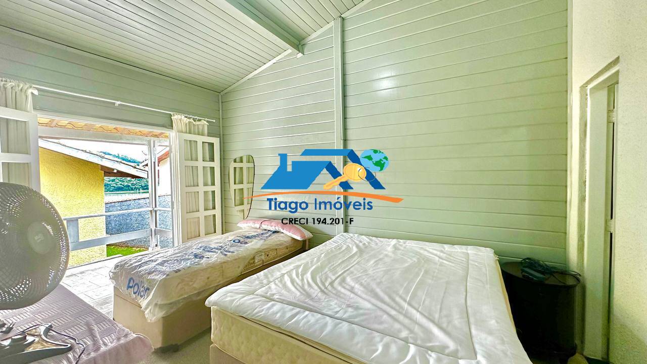 Chácara à venda com 3 quartos, 230m² - Foto 21