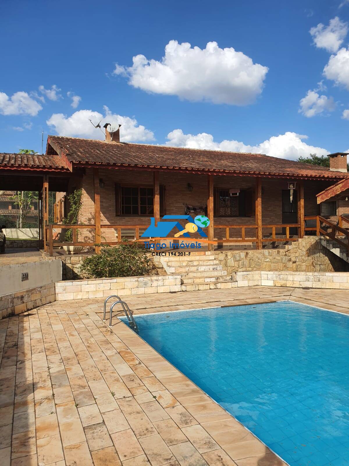 Sítio, 4 quartos, 1326 m² - Foto 1
