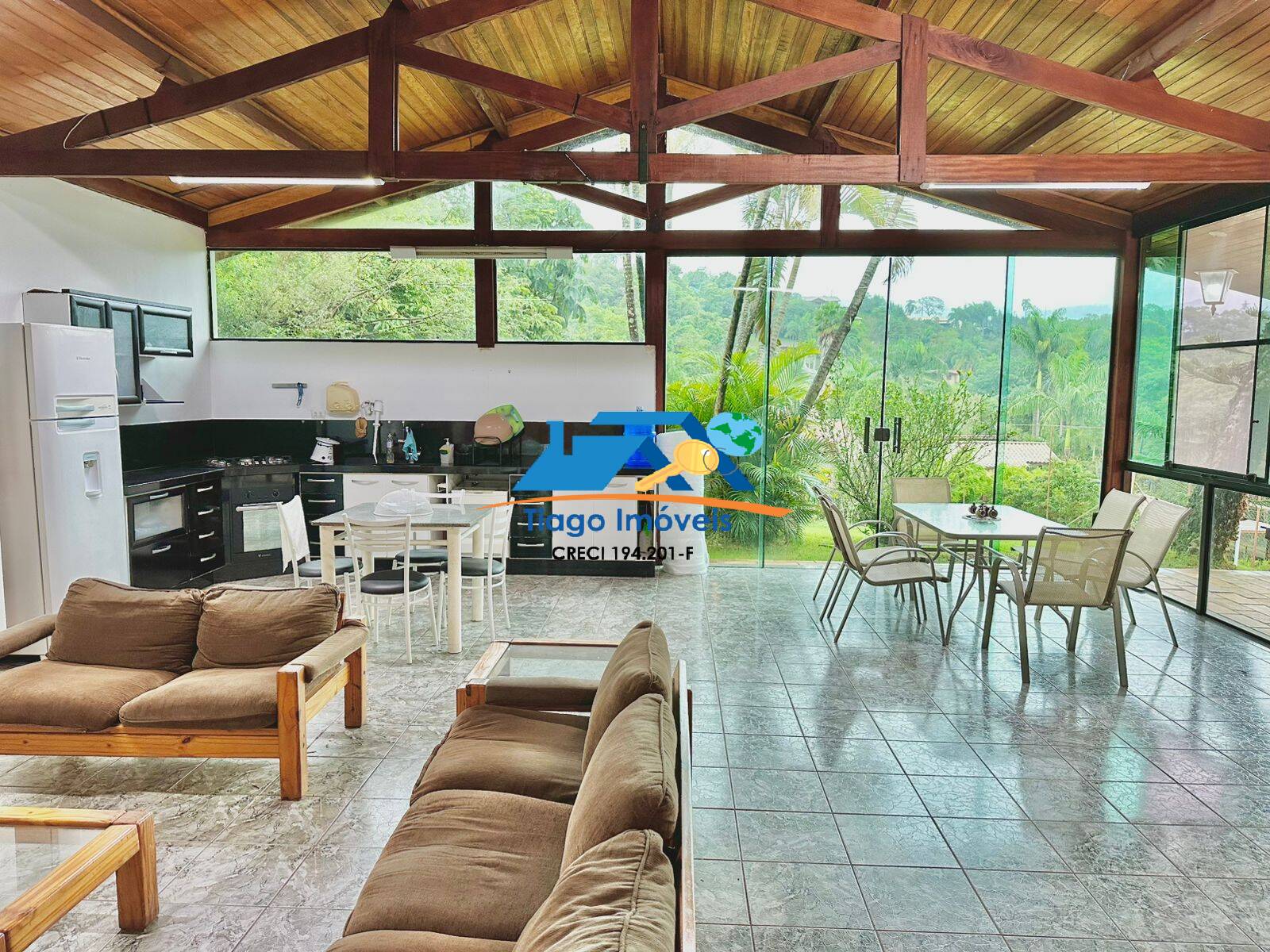 Sítio, 3 quartos, 1500 m² - Foto 24