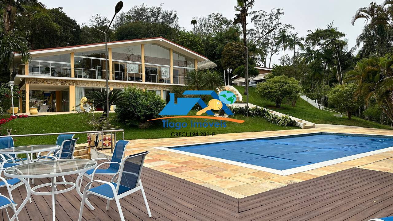 Chácara à venda com 5 quartos, 8810m² - Foto 1