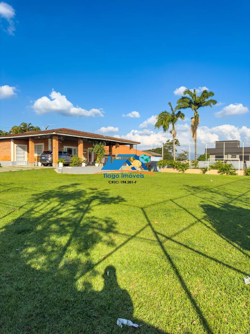 Sítio, 4 quartos, 2000 m² - Foto 5