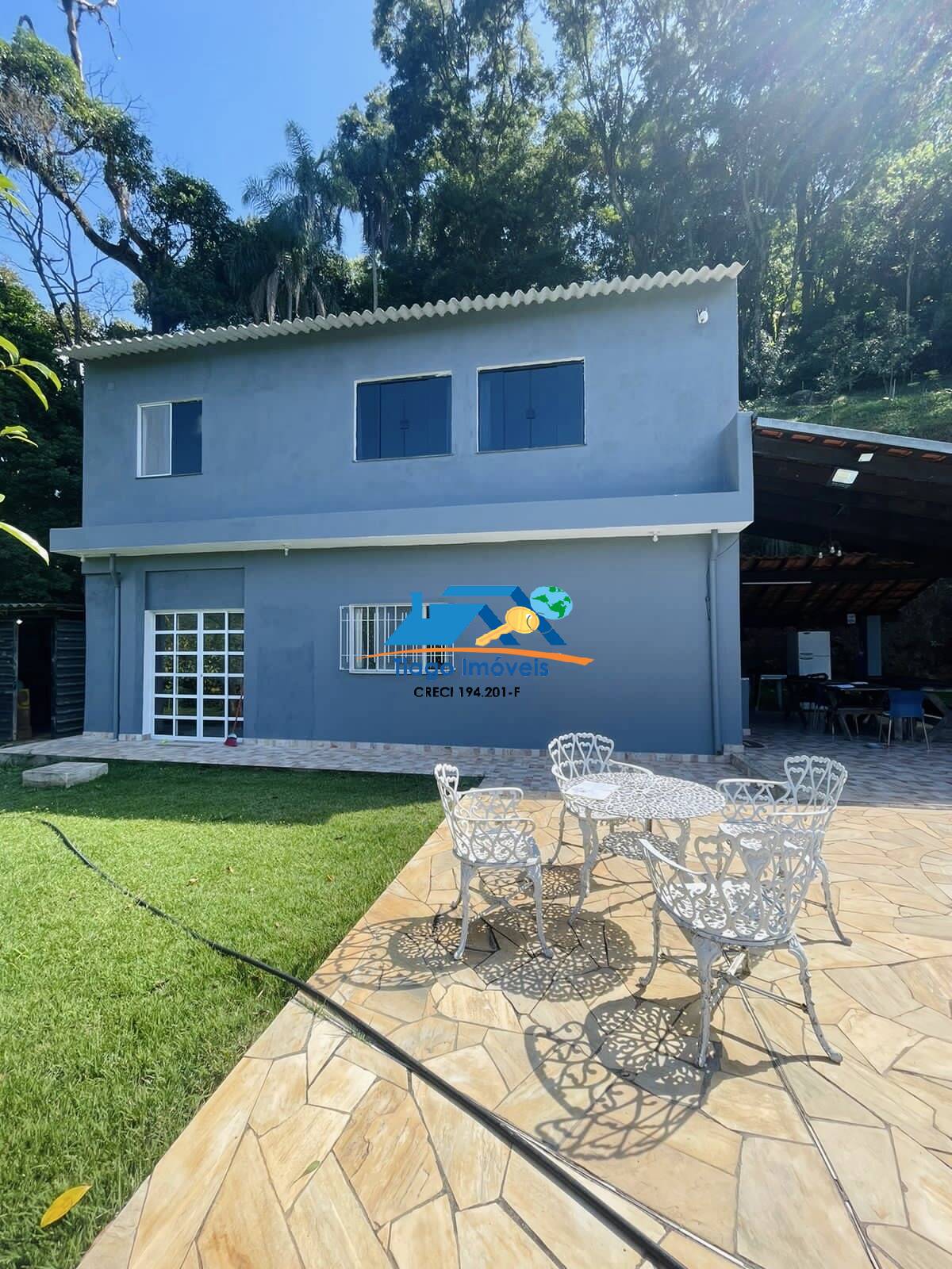 Chácara à venda com 2 quartos, 1220m² - Foto 1